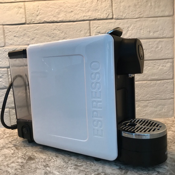 Espresso machine - Picture 4 of 7